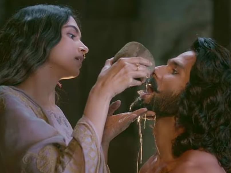 padmaavat, padmaavat News, padmaavat imdb rating, padmaavat collection, padmaavat budget, padmaavat Songs, padmaavat box office record, deepika padukone ranveer singh blockbuster film, पद्मावत, पद्मावत समाचार, पद्मावत आईएमडीबी रेटिंग, पद्मावत संग्रह, पद्मावत बजट, पद्मावत गाने, पद्मावत बॉक्स ऑफिस रिकॉर्ड, दीपिका पादुकोण रणवीर सिंह की ब्लॉकबस्टर फिल्म padmaavat, padmaavat News, padmaavat imdb rating, padmaavat collection, padmaavat budget, padmaavat Songs, padmaavat box office record, deepika padukone ranveer singh blockbuster film, पद्मावत, पद्मावत समाचार, पद्मावत आईएमडीबी रेटिंग, पद्मावत संग्रह, पद्मावत बजट, पद्मावत गाने, पद्मावत बॉक्स ऑफिस रिकॉर्ड, दीपिका पादुकोण रणवीर सिंह की ब्लॉकबस्टर फिल्म