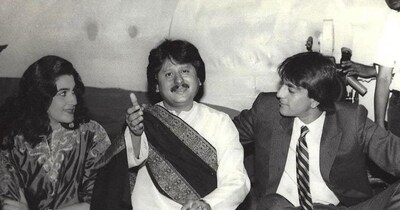 पंकज उधास ने सिर्फ फिल्मों में ही नहीं, बल्कि गज़ल के अलग-अलग एल्बमों में भी नाम कमाया.