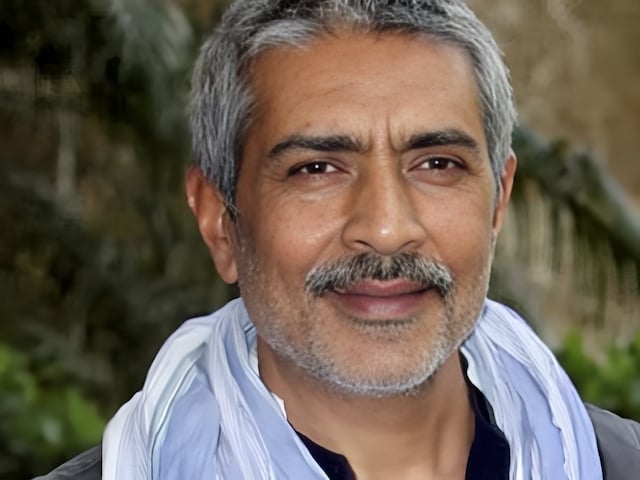 300 रुपए लेकर घर से निकले, फुटपाथ पर सोए, संघर्ष की धूप में तपकर चमकी किस्मत