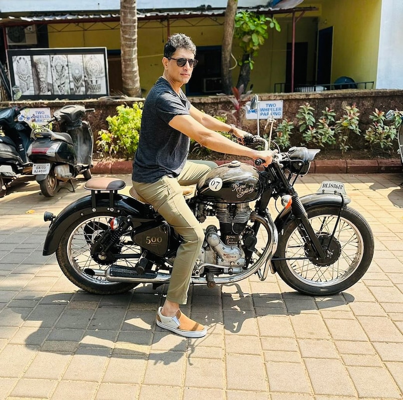 priyanshu chatterjee priyanshu chatterjee