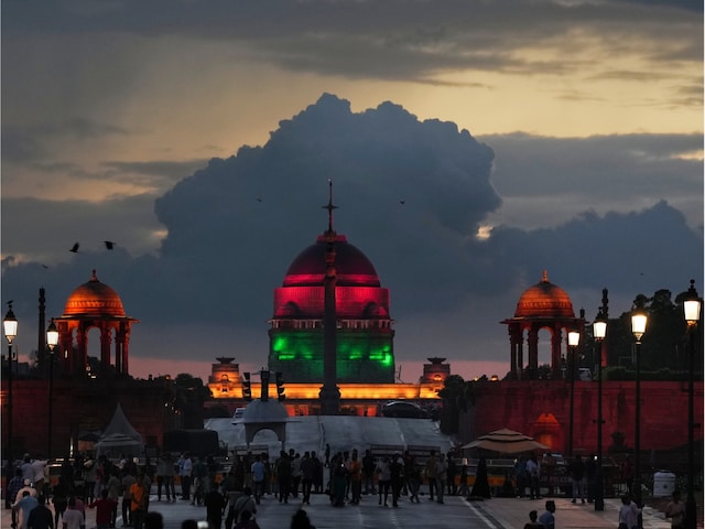 PMO को लेकर लुटियंस की किनसे हुई थी लड़ाई, क्यों भिड़ गए थे 2 अंग्रेज?