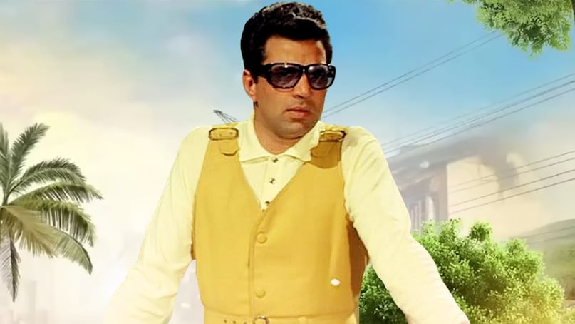 Highest Grossing 5 films of 1972, Pakeezah, Seeta Aur Geeta, Dushman, Amar Prem, Raja Jani, 1972 की सबसे ज्यादा कमाई करने वाली 5 फिल्में, पाकीज़ा, सीता और गीता, दुश्मन, अमर प्रेम, राजा जानी