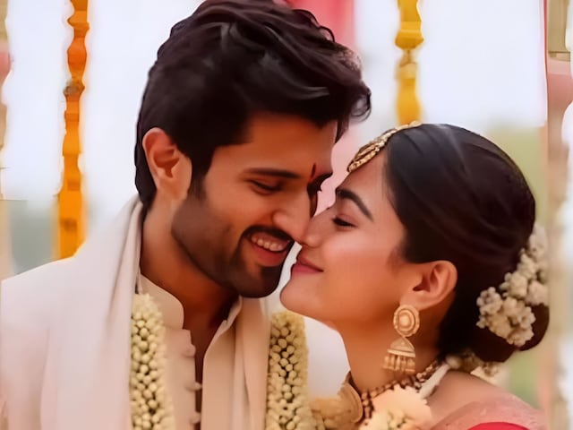 Live: 1 ही दिन में दो रिवाजों से शादी करेंगे रश्मिका-विजय, 4 मार्च को रिसेप्शन