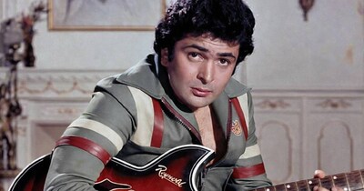 नई दिल्ली. ऋषि कपूर की फिल्म, जिसकी अनोखी कहानी पर लोगों ने खूब प्यार लुटाया था. लेकिन फिल्म पर कोई भी पैसा लगाने को तैयार नहीं था. बाद में यश चोपड़ा राजी हो गए.लेकिन उन्हें भी इस फिल्म की सफलता पर शक था. फिल्म में रानी मुखर्जी और सैफ अली खान लीड रोल में नजर आए थे.