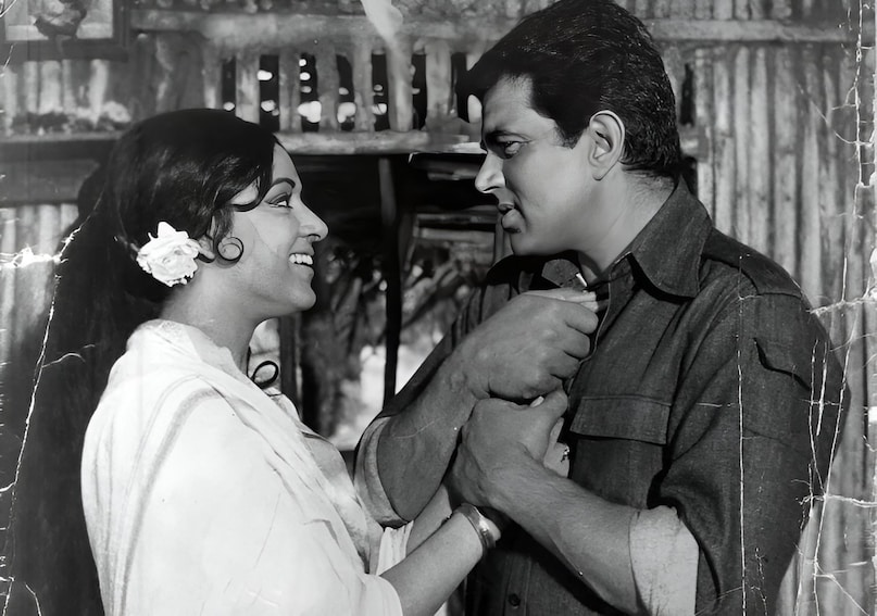 Highest Grossing 5 films of 1972, Pakeezah, Seeta Aur Geeta, Dushman, Amar Prem, Raja Jani, 1972 की सबसे ज्यादा कमाई करने वाली 5 फिल्में, पाकीज़ा, सीता और गीता, दुश्मन, अमर प्रेम, राजा जानी