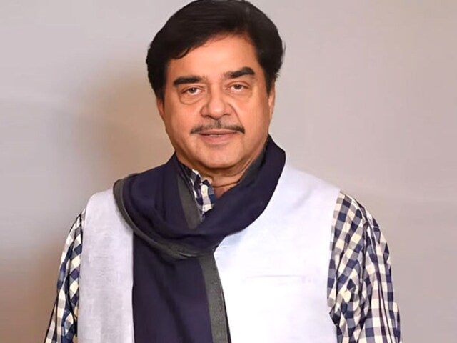 होना पड़ेगा 'खामोश', शत्रुघ्न सिन्हा पर्सनैलिटी राइट्स मामले में पहुंचे कोर्ट
