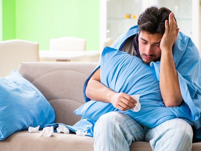 ফেব্রুয়ারির মৃদু ঠান্ডায় মানুষ অসুস্থ হয় কেন? আয়ুর্বেদ কি বলে জেনে নিন