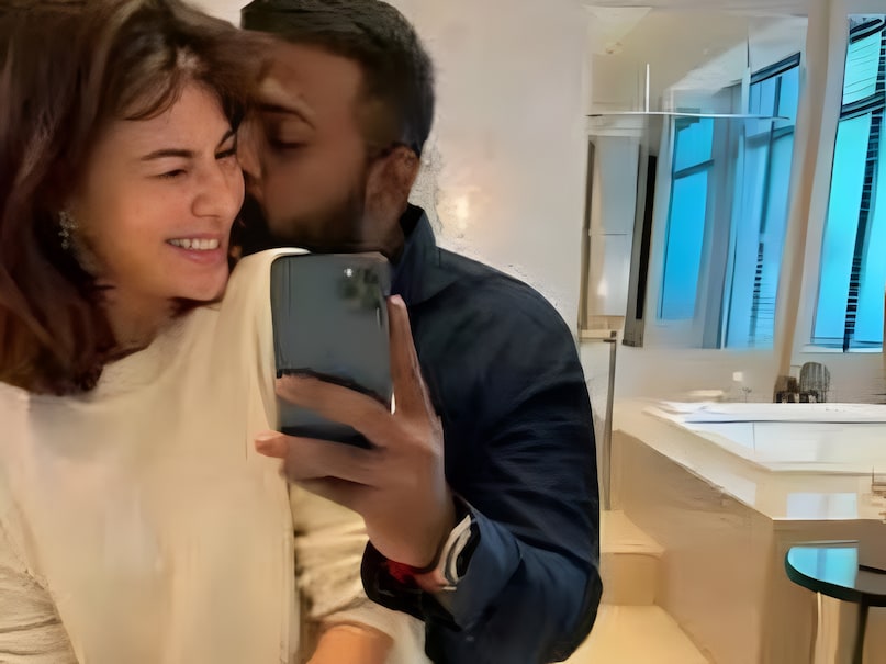 sukesh Chandrasekhar, सुकेश ने जैकलीन को दिया जैट, सुकेश चंद्रशेखर, जैकलीन फर्नांडीज, वैलेंटाइन डे, Sukesh Chandrashekhar Gifts Jacqueline Fernandez sukesh Chandrasekhar, सुकेश ने जैकलीन को दिया जैट, सुकेश चंद्रशेखर, जैकलीन फर्नांडीज, वैलेंटाइन डे, Sukesh Chandrashekhar Gifts Jacqueline Fernandez