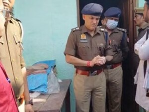 अलीगढ़ में पत्नी की हत्या के बाद पति ने की खुदकुशी.