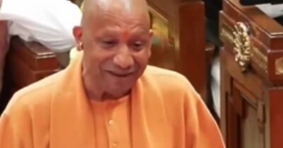 सीएम योगी ने सपा पर ली चुटकी.