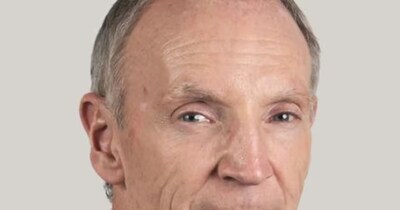 सोने की कीमतों में उछाल का सबसे बड़ा कारण दुनिया भर में बढ़ती भू-राजनीतिक अनिश्चितता है.