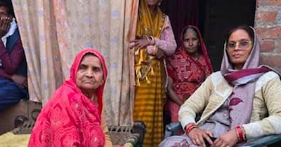 अस्सी वर्ष की उम्र में अपना मायका मिला.