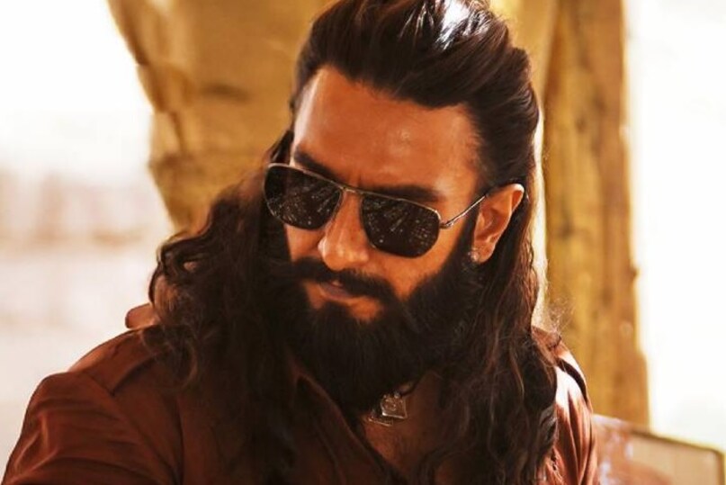 Dhurandhar 2 Longest Indian Movie, Ranveer Singh vs Yash Toxic Clash, Dhurandhar 2 Runtime vs Lagaan, Aditya Dhar Spy Thriller Dhurandhar 2, Dhurandhar 2 Box Office Collection Prediction, धुरंधर 2 रनटाइम रिकॉर्ड, 21वीं सदी की सबसे लंबी फिल्म, रणवीर सिंह धुरंधर 2, आदित्य धर की धुरंधर 2, रणवीर सिंह धुरंधर 2 रिलीज डेट