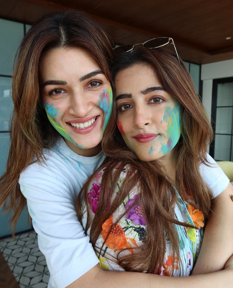 Kriti Sanon, Katrina Kaif, Shabana Azmi, Urmila Matondkar: Bollywood Celebs Celebrate Holi In Style