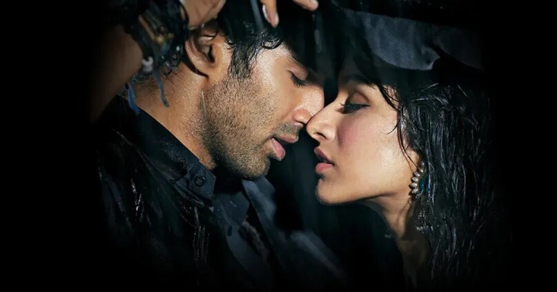 अरिजीत सिंह ने साल 2011 में फिल्म ‘मर्डर 2’ के गाने ‘फिर मोहब्बत करने चला है’ से अपने करियर की शुरुआत की थी, लेकिन इस गाने के लिए सिंगर को दो साल का इंतजार करना पड़ा था. उन्होंने साल 2009 में इस गाने को रिकॉर्ड किया था, लेकिन ये गाना साल 2011 में रिलीज हुआ था. अरिजीत सिंह ने साल 2011 में फिल्म ‘मर्डर 2’ के गाने ‘फिर मोहब्बत करने चला है’ से अपने करियर की शुरुआत की थी, लेकिन इस गाने के लिए सिंगर को दो साल का इंतजार करना पड़ा था. उन्होंने साल 2009 में इस गाने को रिकॉर्ड किया था, लेकिन ये गाना साल 2011 में रिलीज हुआ था.