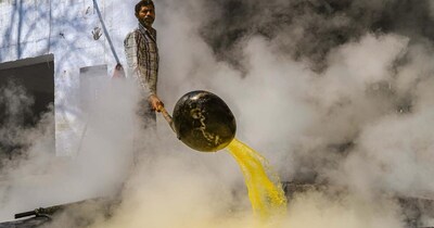 गुड़ में मिलावट का खतरा! घर पर ऐसे करें शुद्धता की जांच.