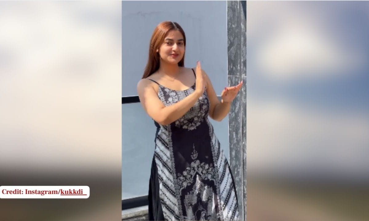 हरियाणवी गाने 'लंबी लंबी छोरी' पर लड़की ने मटकाई ऐसी कमर, हर कोई हुआ हुस्न का दीवाना!