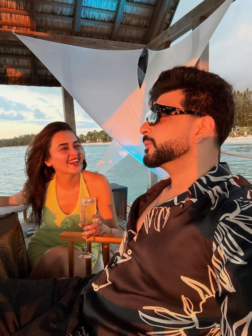 Tejasswi Prakash, Karan Kundrra 