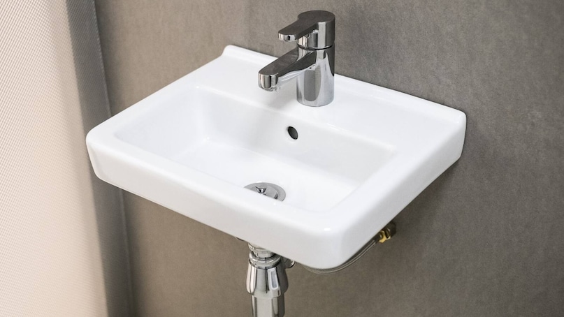 Why do wash basins have a small hole that you use every day, but do you know why?