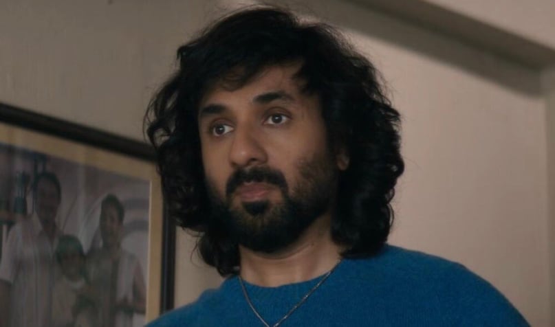 ‘हैप्पी पटेल: खतरनाक जासूस’ को सेंट्रल बोर्ड ऑफ फिल्म सर्टिफिकेशन द्वारा 'A' सर्टिफिकेट दिया गया था. अब डिजिटल रिलीज के साथ, उम्मीद है कि फिल्म को फिर से ध्यान मिलेगा और इसकी स्ट्रीमिंग पहुंच बढ़ेगी. ‘हैप्पी पटेल: खतरनाक जासूस’ को सेंट्रल बोर्ड ऑफ फिल्म सर्टिफिकेशन द्वारा 'A' सर्टिफिकेट दिया गया था. अब डिजिटल रिलीज के साथ, उम्मीद है कि फिल्म को फिर से ध्यान मिलेगा और इसकी स्ट्रीमिंग पहुंच बढ़ेगी.