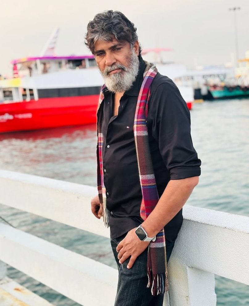 ranveer singh, dhurandhar 2 movie, dhurandhar 2 star cast, yami gautam, suvinder pal, dhurandhar 2 cameo roles, रणवीर सिंह, धुरंधर 2 मूवी, यामी गौतम, सुविंदर पाल, धुरंधर 2 स्टारकास्ट, धुरंधर 2 बॉक्स ऑफिस 