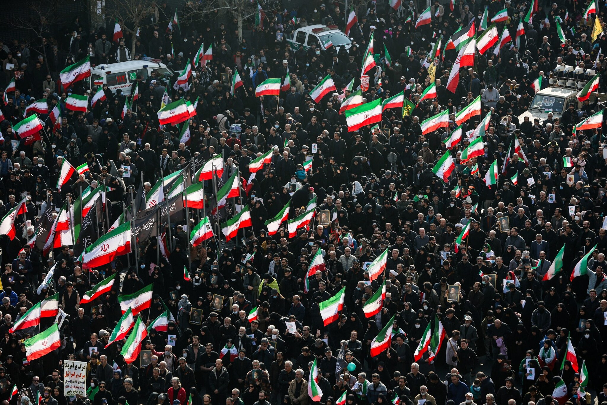 People attend a gathering to support Iran's new supreme leader Mojtaba Khamenei, amid the U.S.-Israeli conflict with Iran, in Tehran, Iran, March 9, 2026. Majid Asgaripour/WANA (West Asia News Agency) via REUTERS ATTENTION EDITORS - THIS PICTURE WAS PROVIDED BY A THIRD PARTY