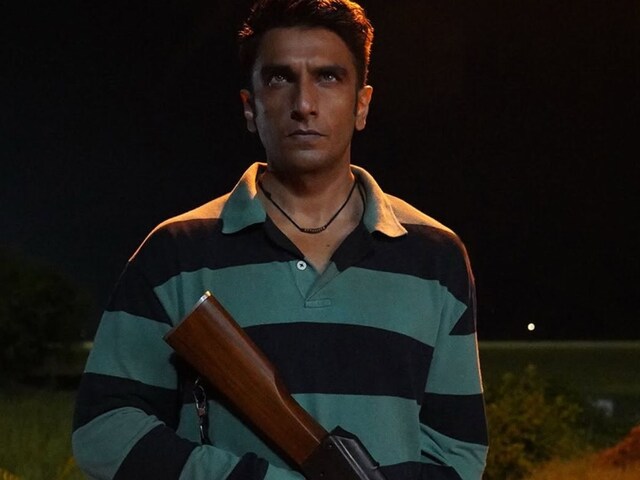 सुनामी बनकर आई 'धुरंधर 2', 48 घंटों में पार हो गया 200 करोड़ का आंकड़ा