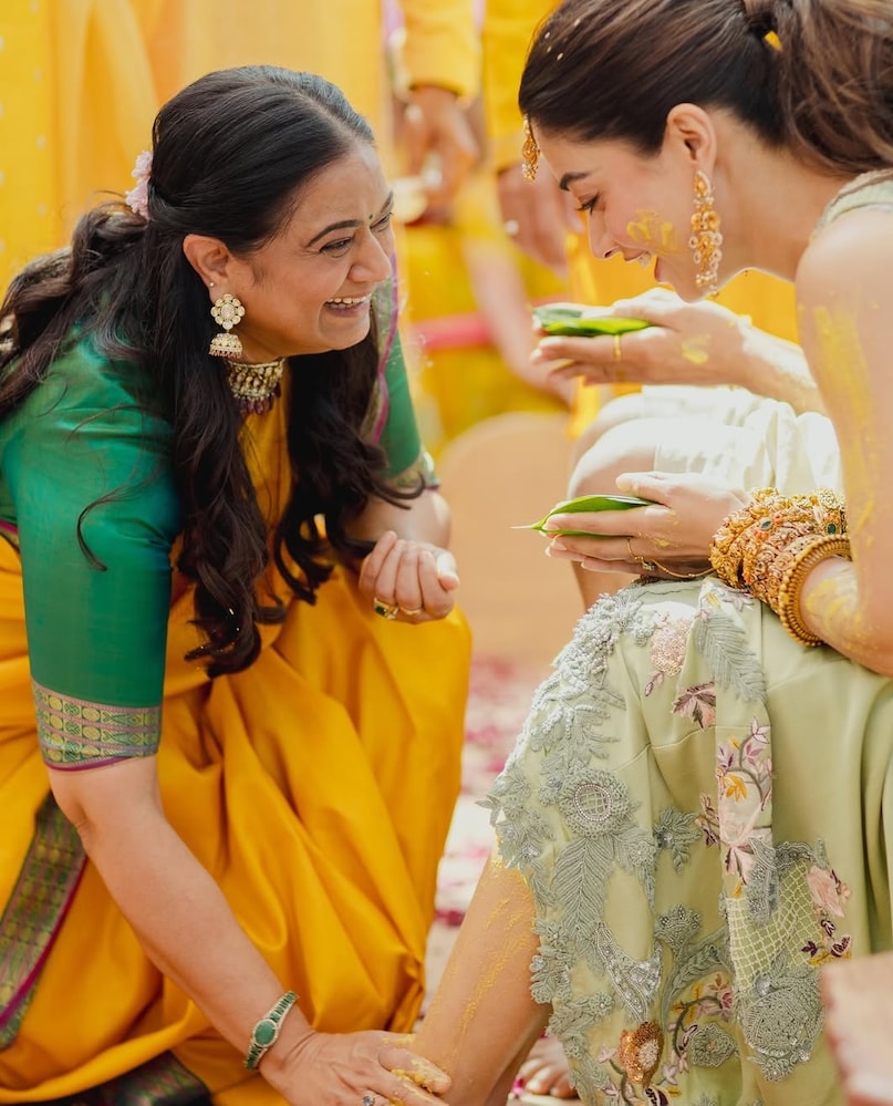 Rashmika Mandanna, Rashmika Mandanna Haldi ceremony, Rashmika Mandanna Vijay Deverakonda wedding, Rashmika Mandanna Haldi photos, Vijay Deverakonda Rashmika wedding Udaipur, Rashmika Vijay wedding celebrations, रश्मिका मंदाना, विजय देवरकोंडा, रश्मिका मंदाना विजय देवरकोंडा हल्दी सेरेमनी, रश्मिका मंदाना विजय देवरकोंडा वेडिंग, रश्मिका मंदाना विजय देवरकोंडा उदयपुर शादी 