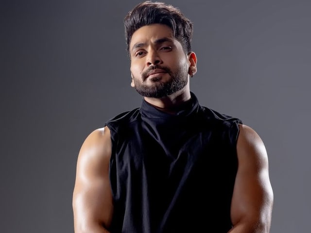 'The 50' trophy named after Shiv Thackeray, lucky fan also became a millionaire