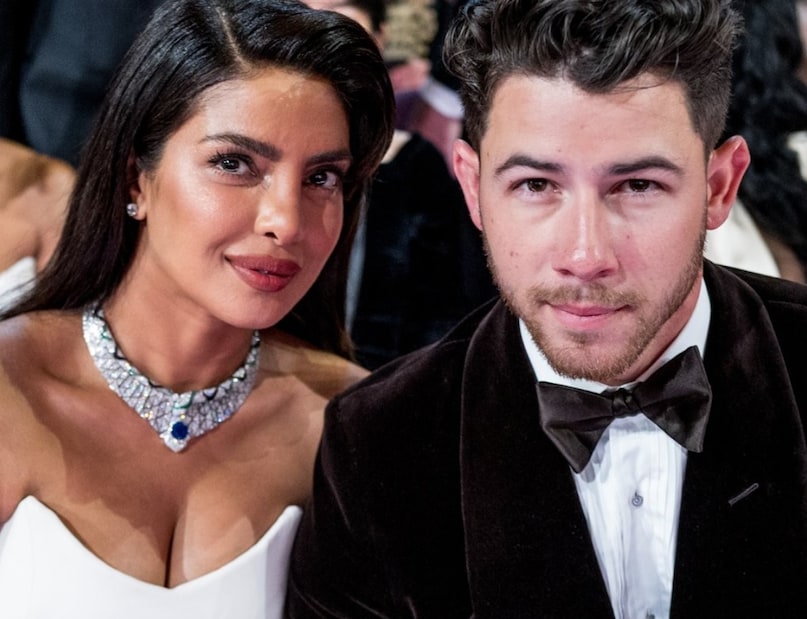 Priyanka Chopra Oscars 2026, Nick Jonas Priyanka Chopra Red Carpet, Priyanka Chopra Dior Gown Oscars, Oscars 2026 Presenter Priyanka Chopra, Priyanka Chopra Nick Jonas Chemistry Photos, ऑस्कर 2026 प्रियंका चोपड़ा, प्रियंका चोपड़ा निक जोनास ऑस्कर लुक, ऑस्कर 2026 रेड कार्पेट तस्वीरें, प्रियंका चोपड़ा ऑस्कर प्रेजेंटर, प्रियंका चोपड़ा डिओर गाउन ऑस्कर