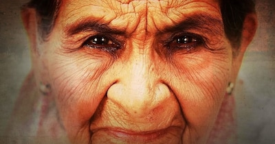 बॉलीवुड की दिग्गज एक्ट्रेस फारुख जफर की कहानी है 'मेहरूनिसा'.