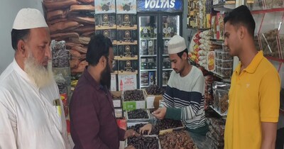 युद्ध के चलते ड्राईफ्रूट्स के दामों में बढ़ोतरी हो रही है.