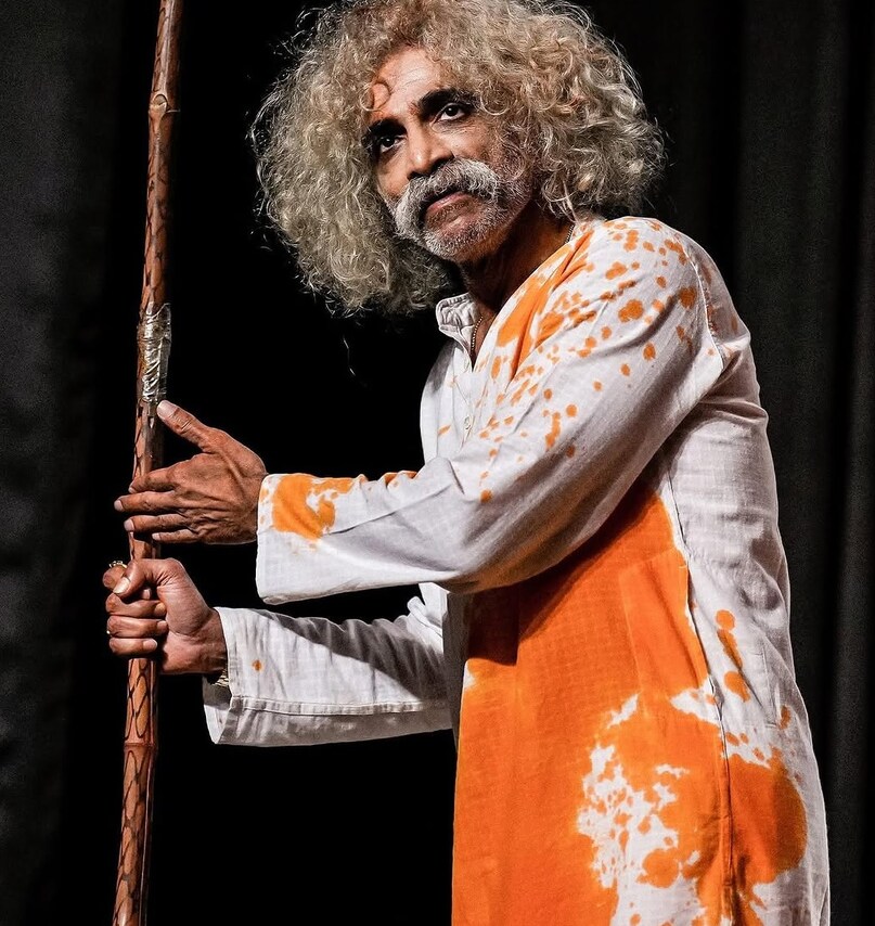 makarand deshpande, makarand deshpande birthday, Makarand Deshpande iconic roles, Makarand Deshpande film journey, Makarand Deshpande theatre and filmमकरंद देशपांडे, मकरंद देशपांडे बर्थडे, मकरंद देशपांडे यादगार किरदार, मकरंद देशपांडे फिल्में, मकरंद देशपांडे न्यूज 