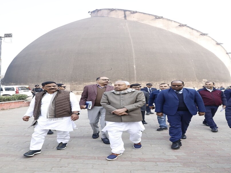 20 नवंबर 2025 को नीतीश कुमार दसवीं बार मुख्यमंत्री पद की शपथ लिया था.इस समारोह में प्रधानमंत्री नरेंद्र मोदी, गृह मंत्री अमित शाह और कई प्रदेशों के मुख्यमंत्री मौजूद रहे