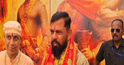 विधायक टी राजा सिंह ने गदा यात्रा में शिरकत की.