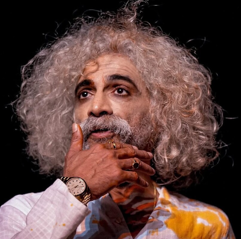 makarand deshpande, makarand deshpande birthday, Makarand Deshpande iconic roles, Makarand Deshpande film journey, Makarand Deshpande theatre and filmमकरंद देशपांडे, मकरंद देशपांडे बर्थडे, मकरंद देशपांडे यादगार किरदार, मकरंद देशपांडे फिल्में, मकरंद देशपांडे न्यूज 
