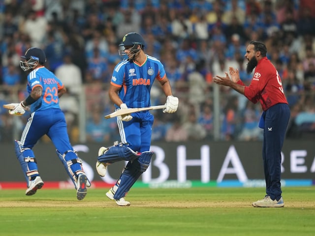 200 छक्के खाने वाला दुनिया का पहला बॉलर, SF में किसने बना दिया शर्मनाक रिकॉर्ड