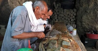 मिस्र के लक्सर में मिलीं 3000 साल पुरानी ममी: ताबूतों पर लिखे थे गायकों के नाम.