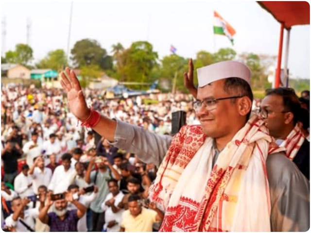 असम कांग्रेस में चुनाव से पहले भूचाल, 100 से ज्यादा नेताओं ने छोड़ी पार्टी