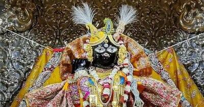 ठाकुर बांके बिहारी के आंगन में महका 'फूल बंगला'