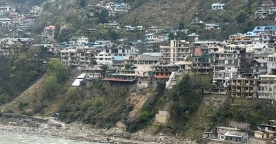 भुंतर विमानतळ, निवासी क्षेत्र आता पुरापासून सुरक्षित राहणार: बियास नदीत ड्रेजिंग सुरू