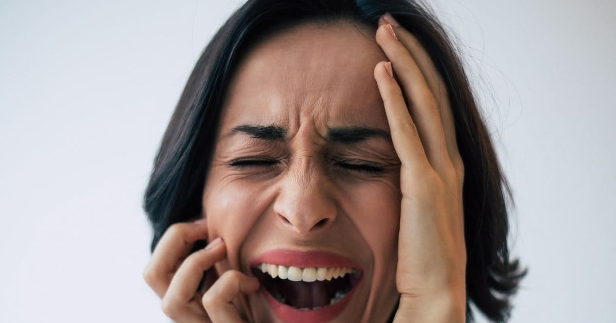 क्या होता है बाइपोलर डिसऑर्डर? मूड स्विंग सबसे बड़ा संकेत, न करें नजरअंदाज