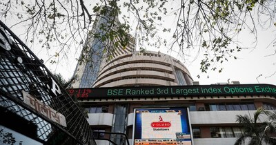 कच्चे तेल से महंगाई तक, इस हफ्ते शेयर बाजार की चाल तय करेंगे ये बड़े संकेत. (Image:Reuters)