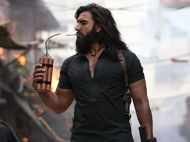 'धुरंधर 2' ने रिलीज से पहले ही उठाया धुआं, धड़ल्ले से बिक रहे प्रीमियर के टिकट