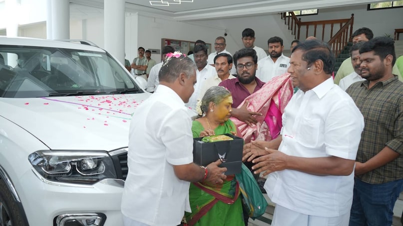 ECI on Scorpio Car Gift ECI on Scorpio Car Gift