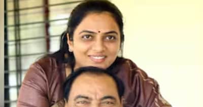 महाराष्ट्र के पूर्व राजस्व मंत्री एकनाथ खडसे और उनकी बेटी शारदा खडसे की मुश्किलें बढ़ गई हैं. 