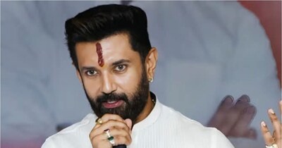 बिहार में उठी चिराग पासवान को सीएम बनाने की मांग, पटना में लगे पोस्टर