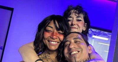 सैन डिएगो में रहने वाले फ्रैंक एरिक अपनी पत्नी तात्याना ब्राउन और एक अन्य पार्टनर लेक्सी बोमन के साथ रहते हैं.