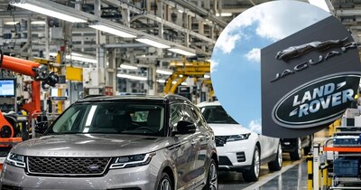 सप्लाई संकट से JLR पर नई मार! UK प्लांट में प्रोडक्शन रुका, बढ़ी चिंता. (Image:AI)