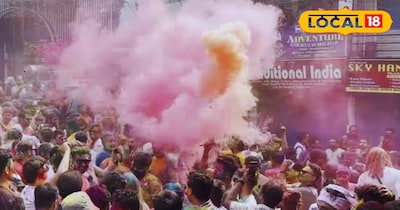 गंगा किनारे ऋषिकेश में भक्ति और रंगों के साथ खास होली का जश्न